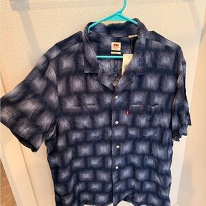 Levi's Men's Navy Plaid Casual Shirt